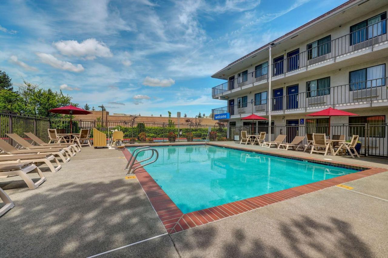 Motel 6-Kirkland, Wa - North קירקלנד מראה חיצוני תמונה