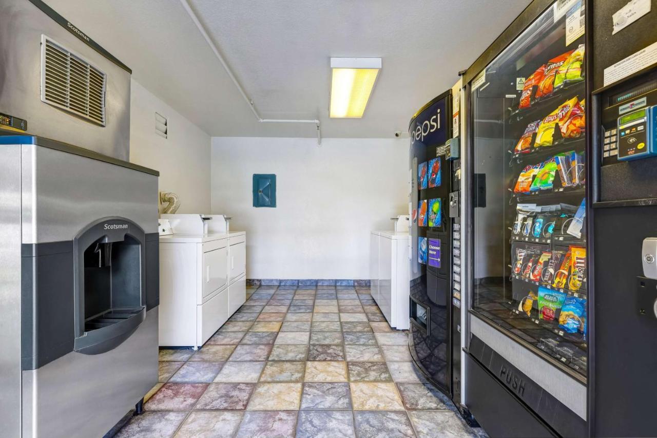 Motel 6-Kirkland, Wa - North קירקלנד מראה חיצוני תמונה