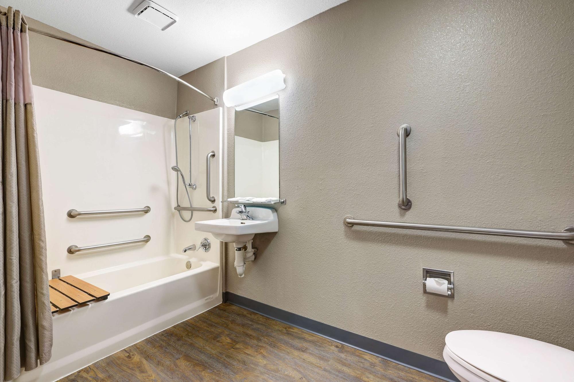 Motel 6-Kirkland, Wa - North קירקלנד מראה חיצוני תמונה